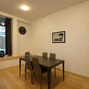  Apartament European Institutions Belgia