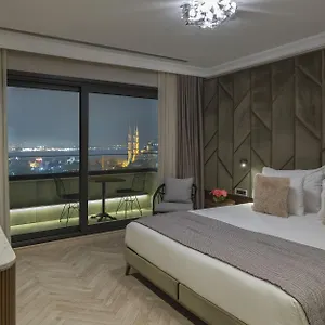 Hotel Nena ***