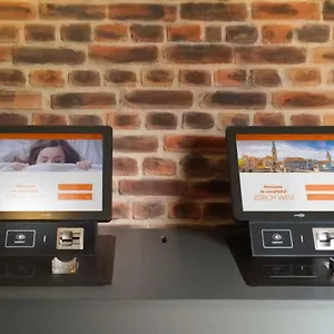 Hotel Easyhotel Centre **