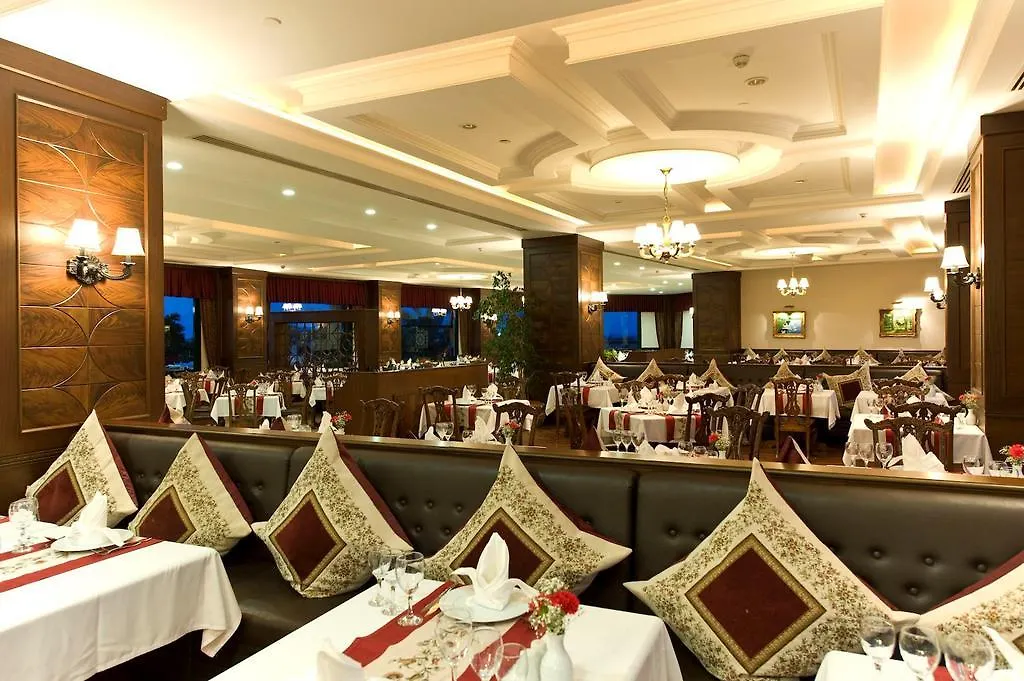 Delphin Palace Hotel Antalya